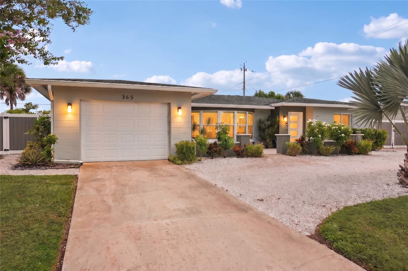 365 Shamrock, Venice, FL 34293