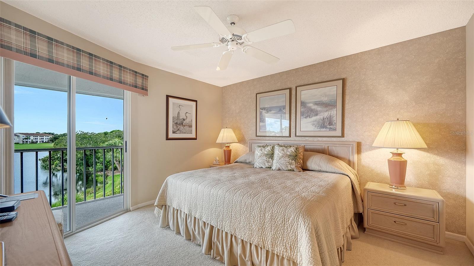 9330 Clubside Unit 3306, Sarasota, FL 34238