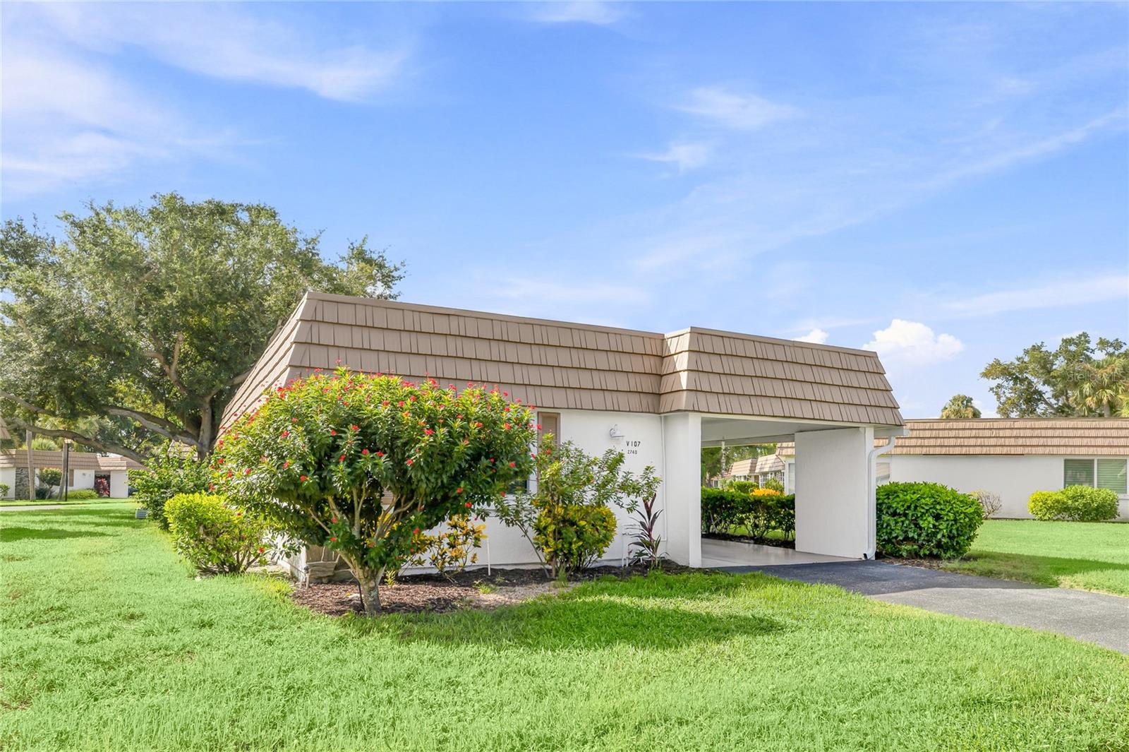 2740 Riverbluff Unit V107, Sarasota, FL 34231