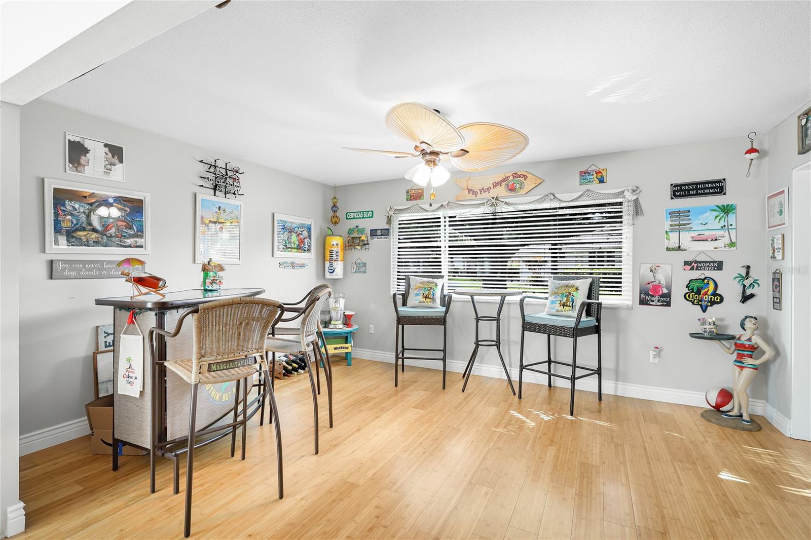 2740 Riverbluff Unit V107, Sarasota, FL 34231