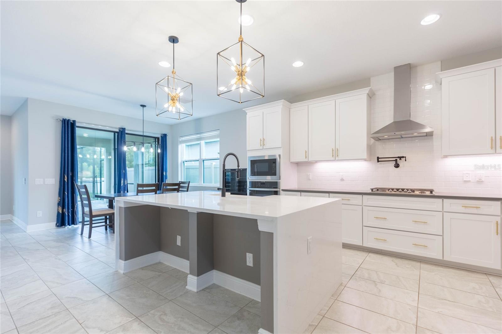 19457 Redwood Point, Tampa, FL 33647