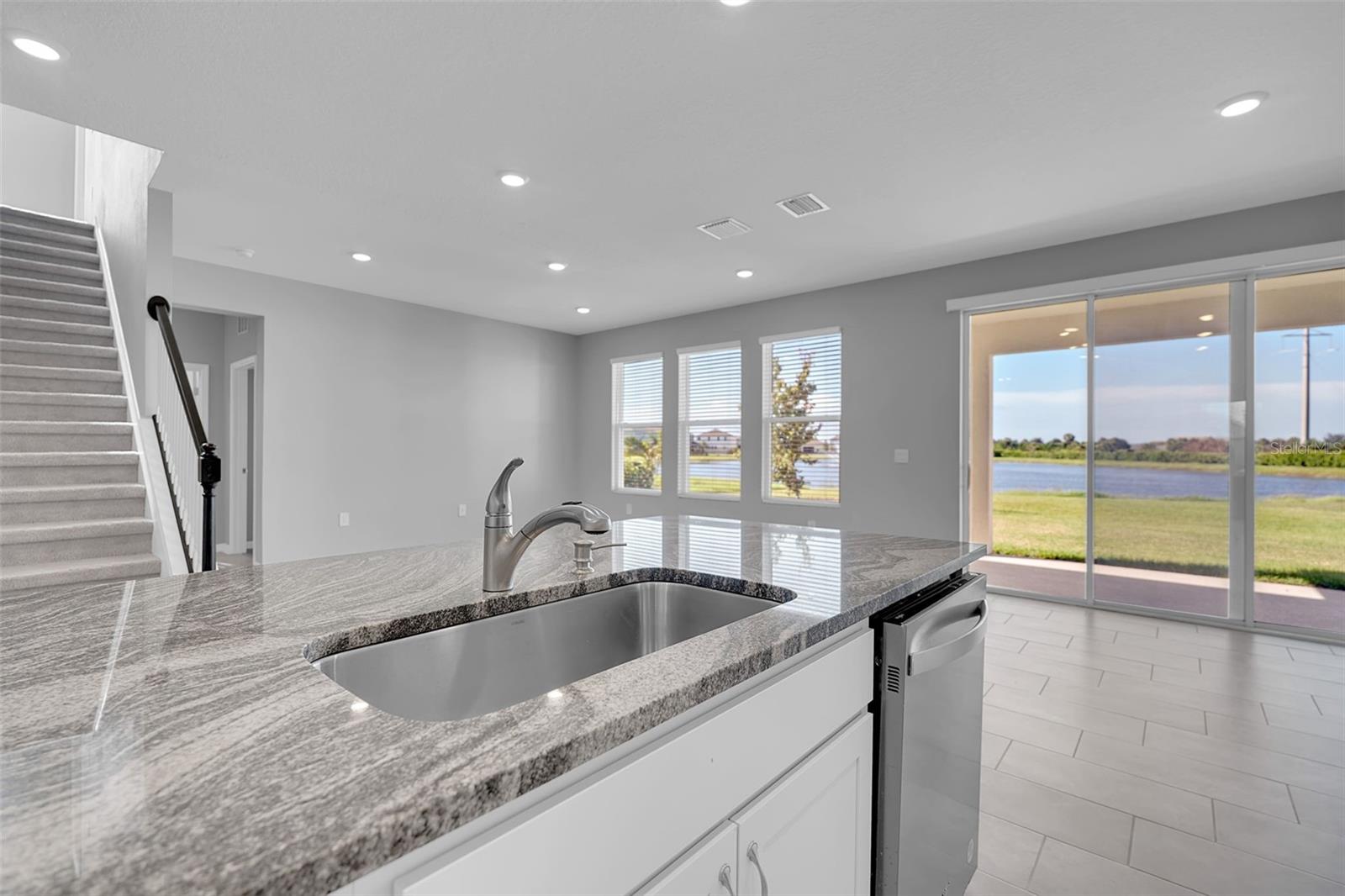 5748 Woodland Sage, Sarasota, FL 34238