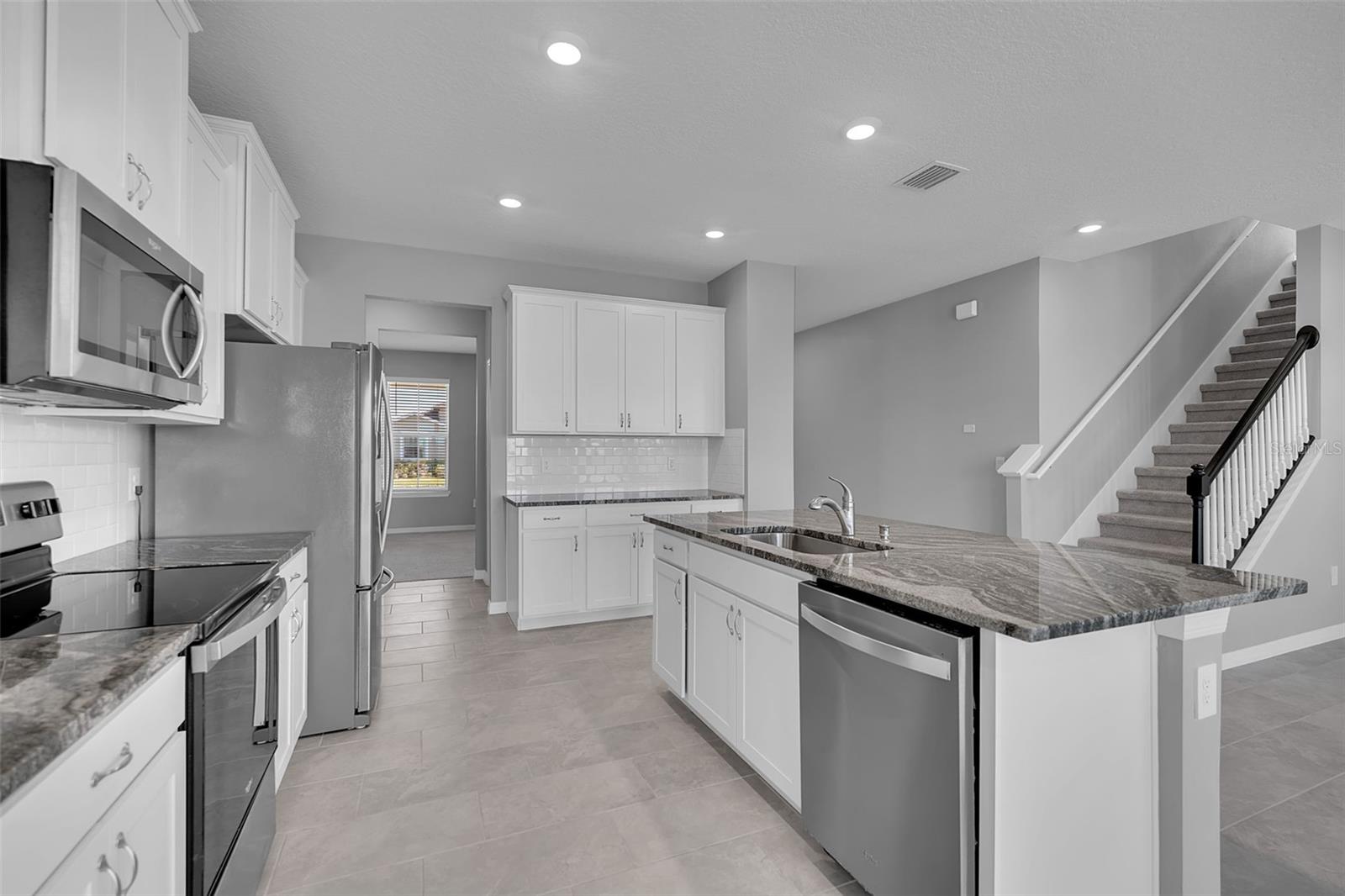 5748 Woodland Sage, Sarasota, FL 34238