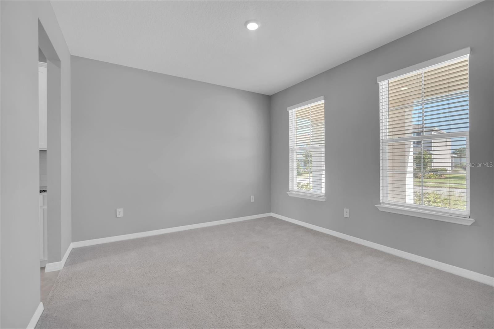 5748 Woodland Sage, Sarasota, FL 34238