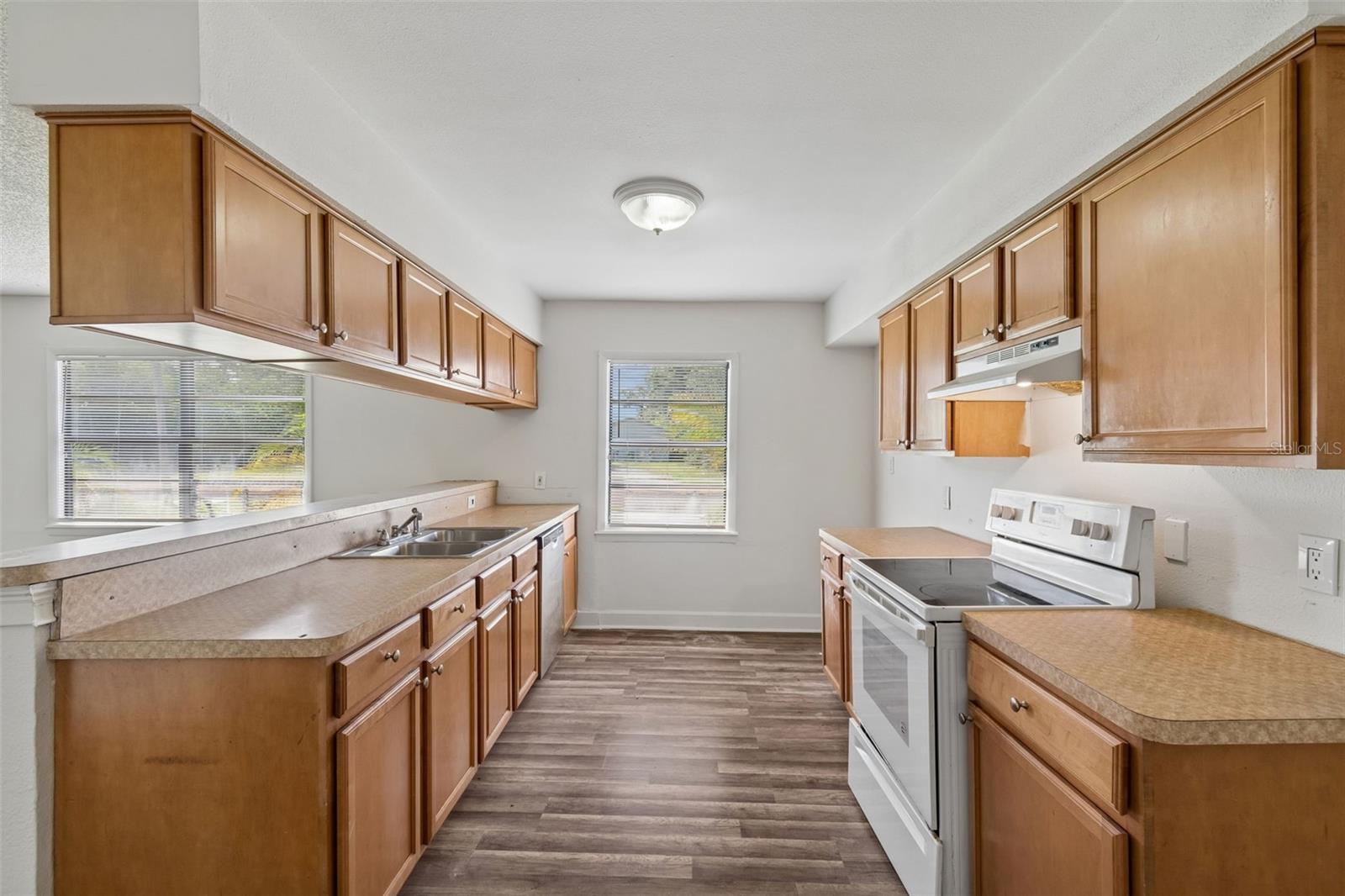 6711 Interbay, Tampa, FL 33611
