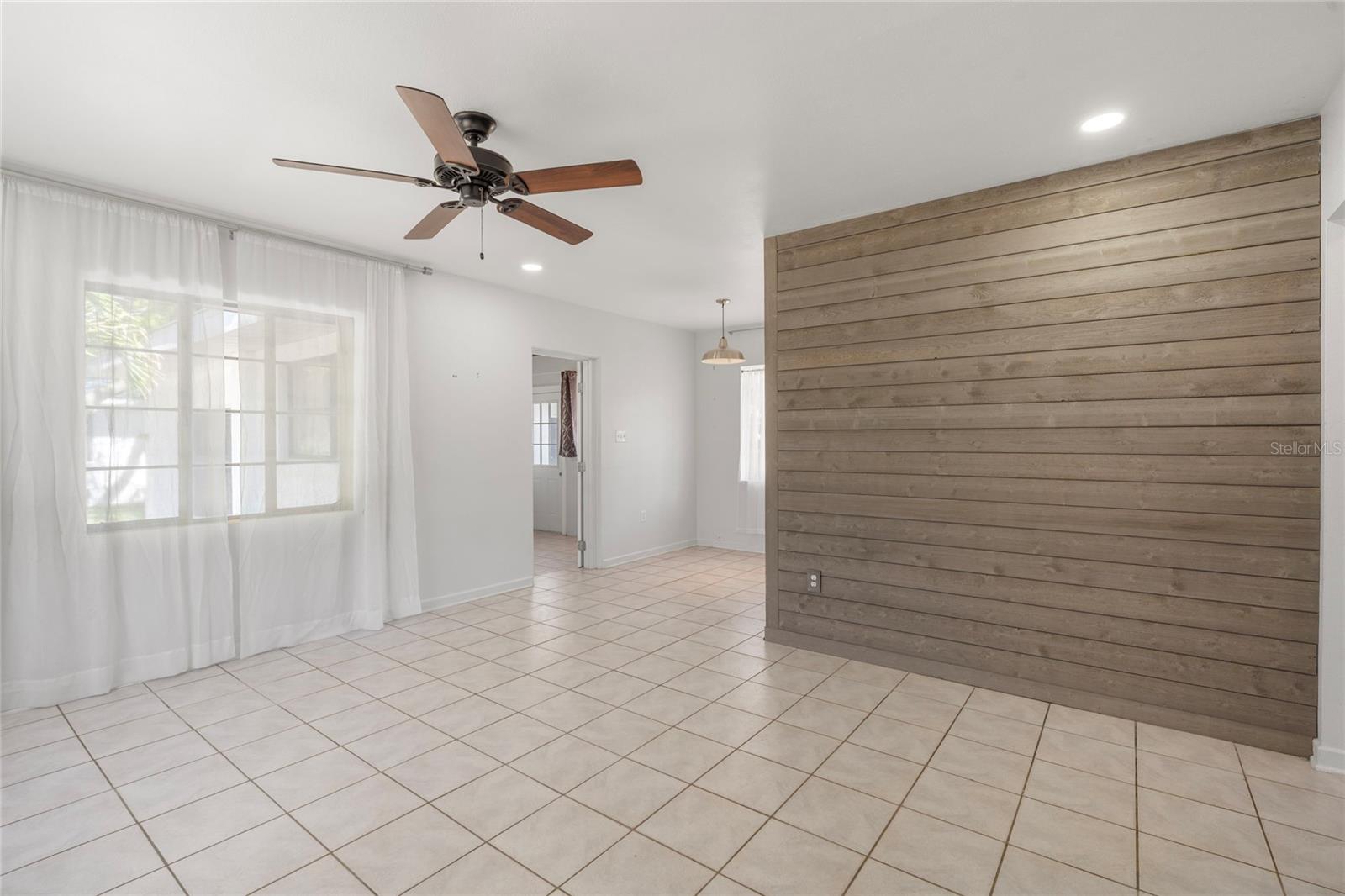 839 42nd, Sarasota, FL 34234