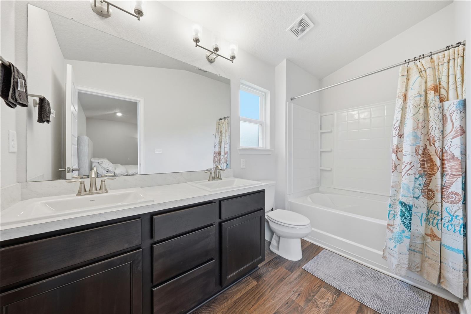 8058 Belsay, Jacksonville, FL 32219