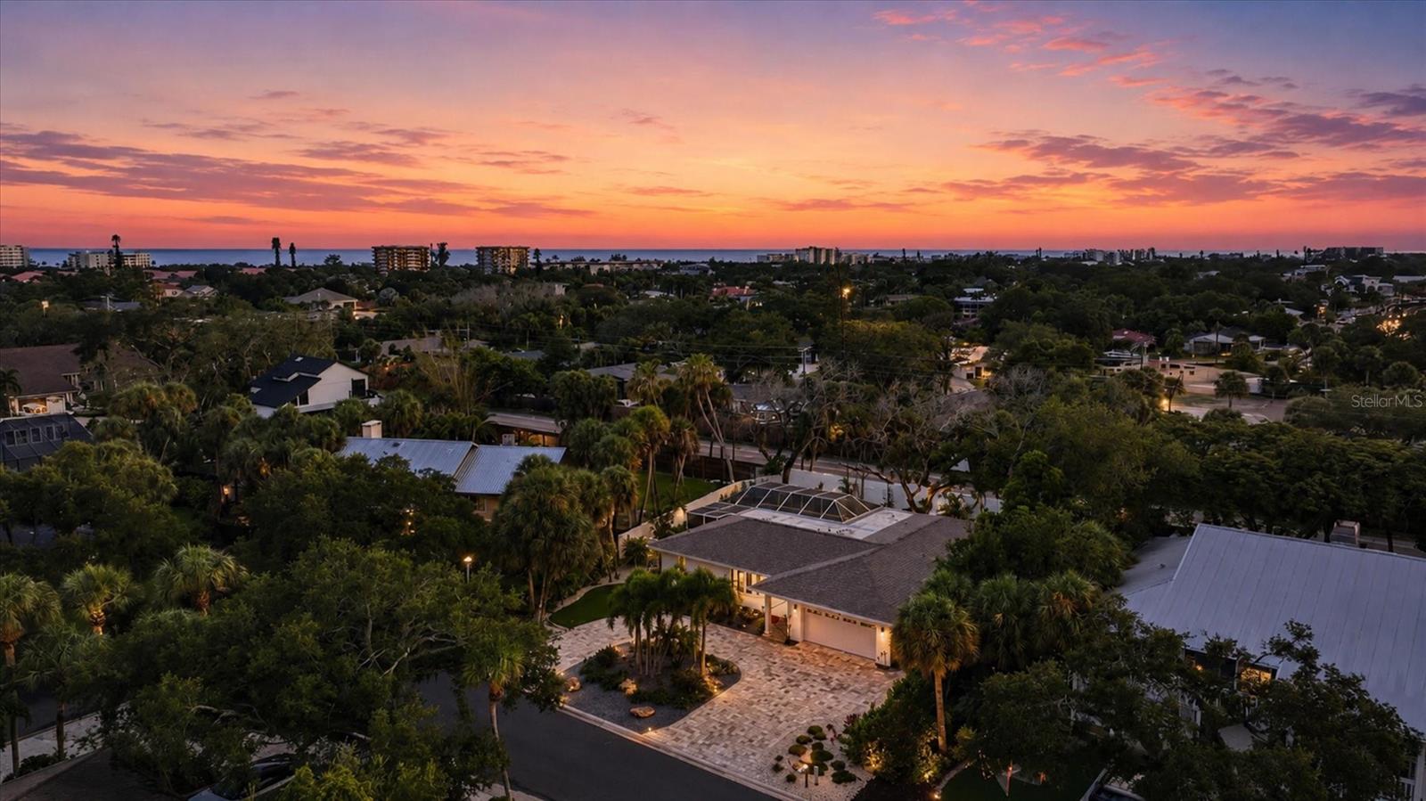 5333 Siesta, Sarasota, FL 34242