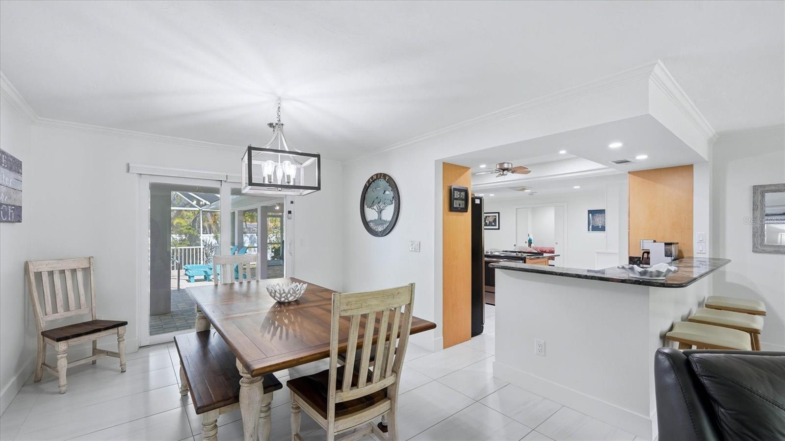 5333 Siesta, Sarasota, FL 34242