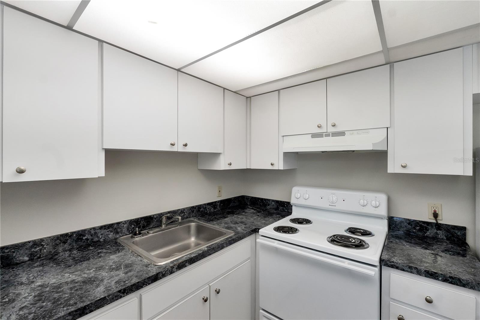 201 Kings Unit 5, Sun City Center, FL 33573