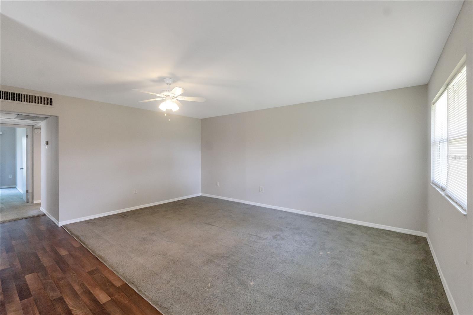 201 Kings Unit 5, Sun City Center, FL 33573