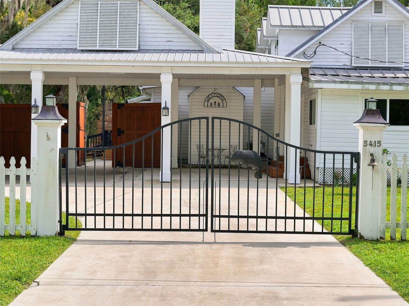 5415 Riverside, Yankeetown, FL 34498