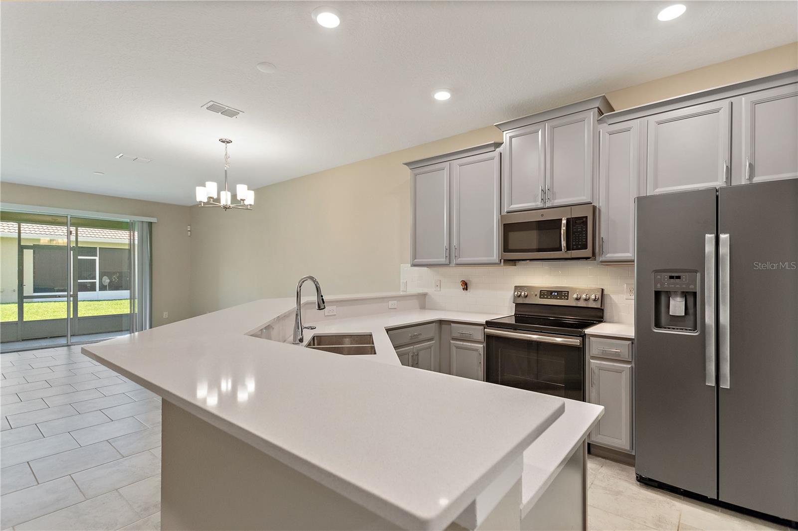 1064 Blackwolf Run, Davenport, FL 33896