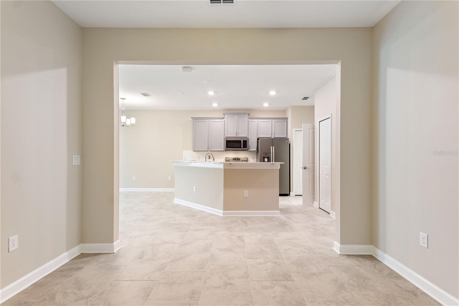 1064 Blackwolf Run, Davenport, FL 33896