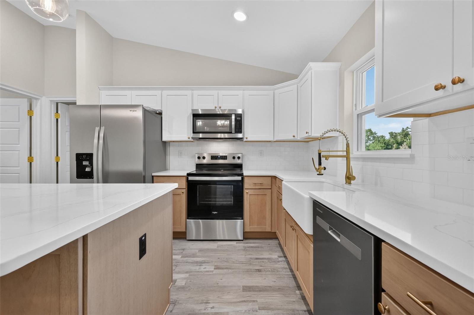 22 Walnut, Ocala, FL 34472