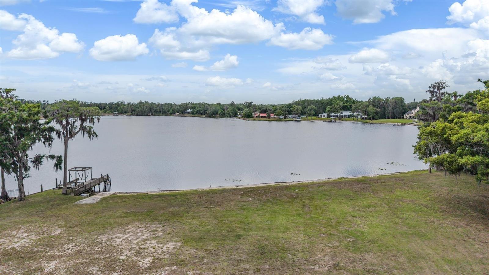 215 Lake Brant, Lutz, FL 33548