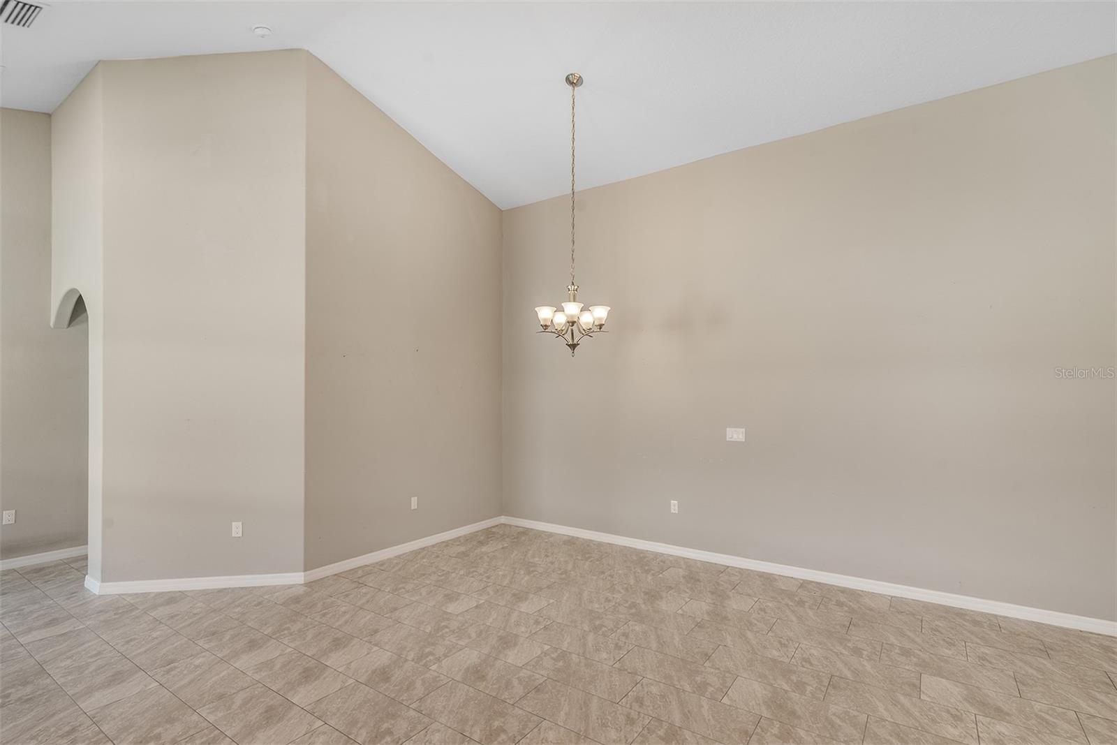 4 Tideway, Palm Coast, FL 32137