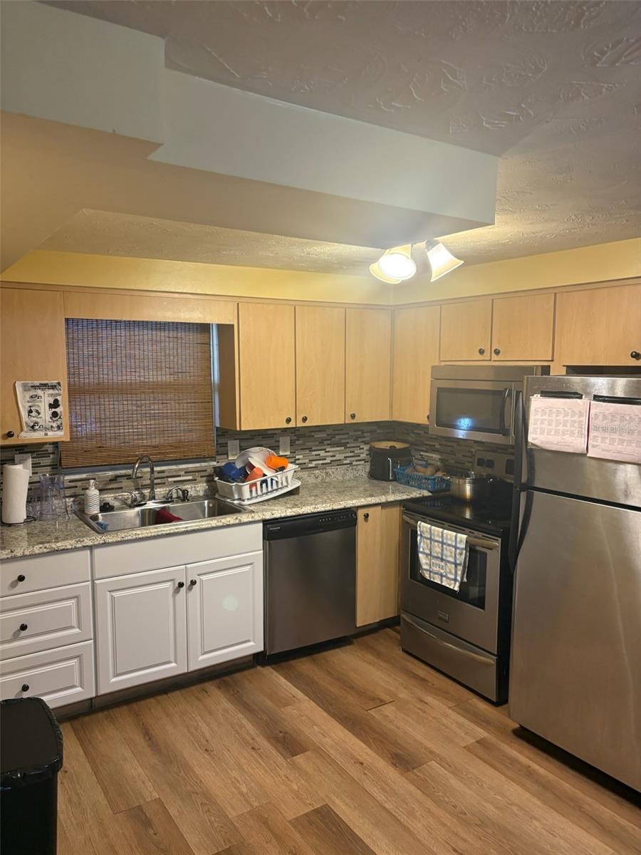 439 Martin Luther King Jr, Tarpon Springs, FL 34689