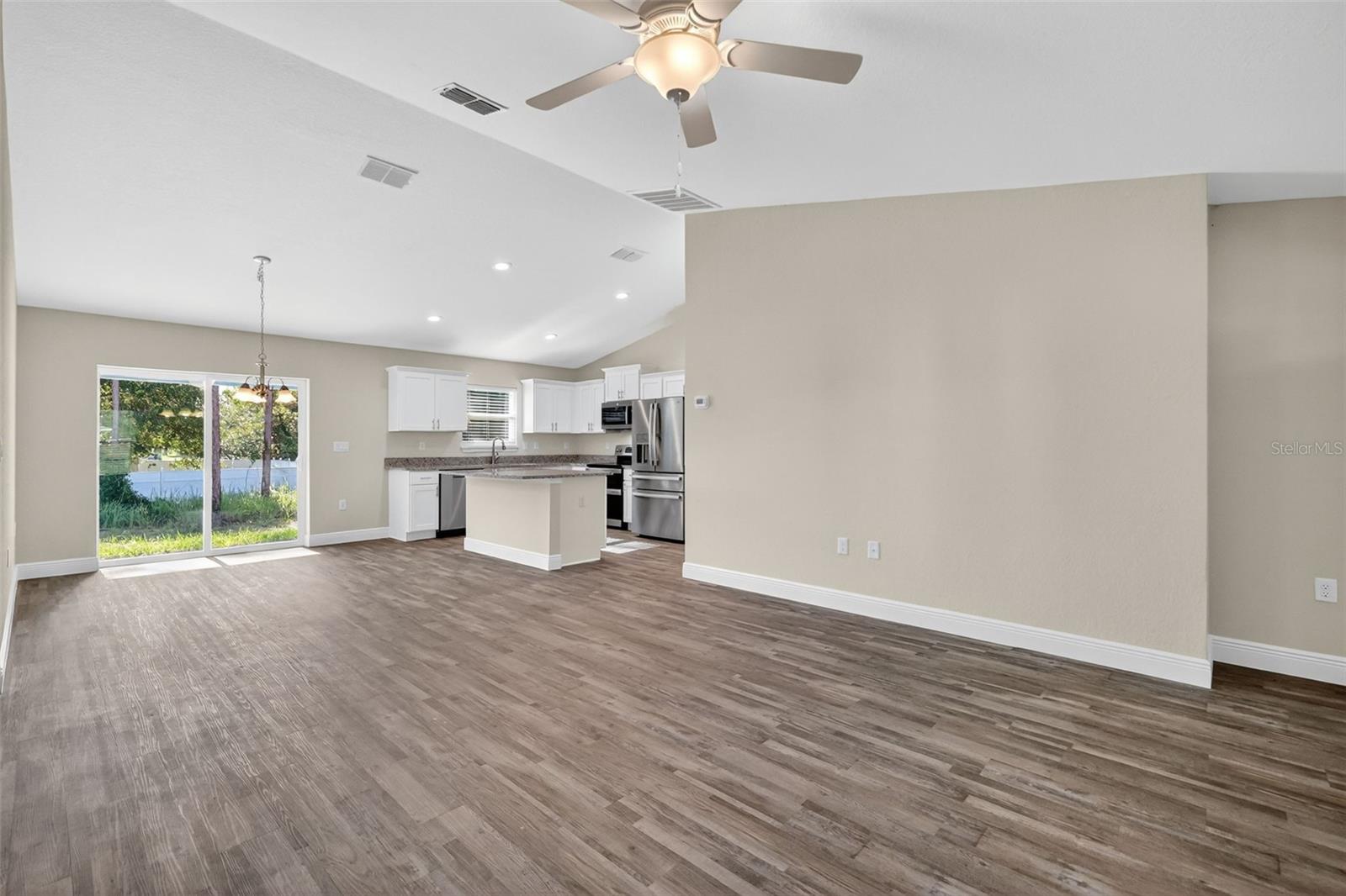10 Juniper Loop, Ocala, FL 34480