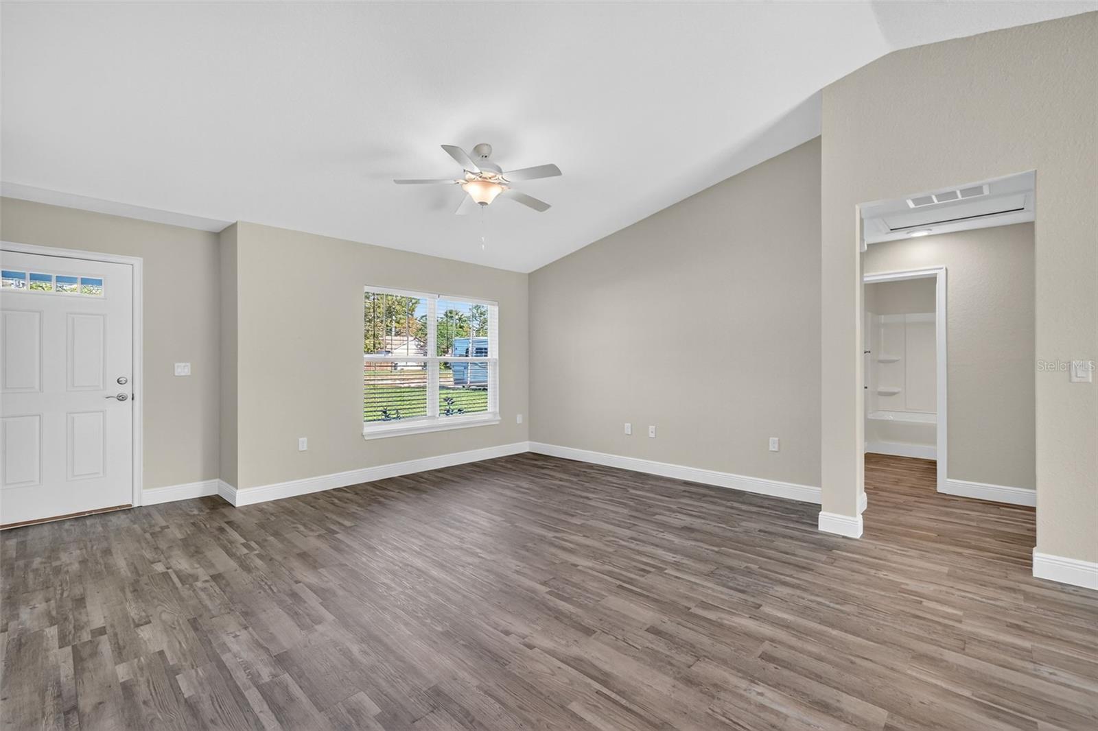 10 Juniper Loop, Ocala, FL 34480
