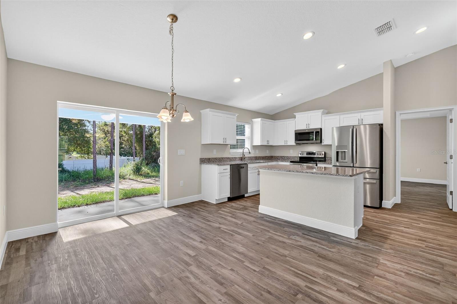 10 Juniper Loop, Ocala, FL 34480