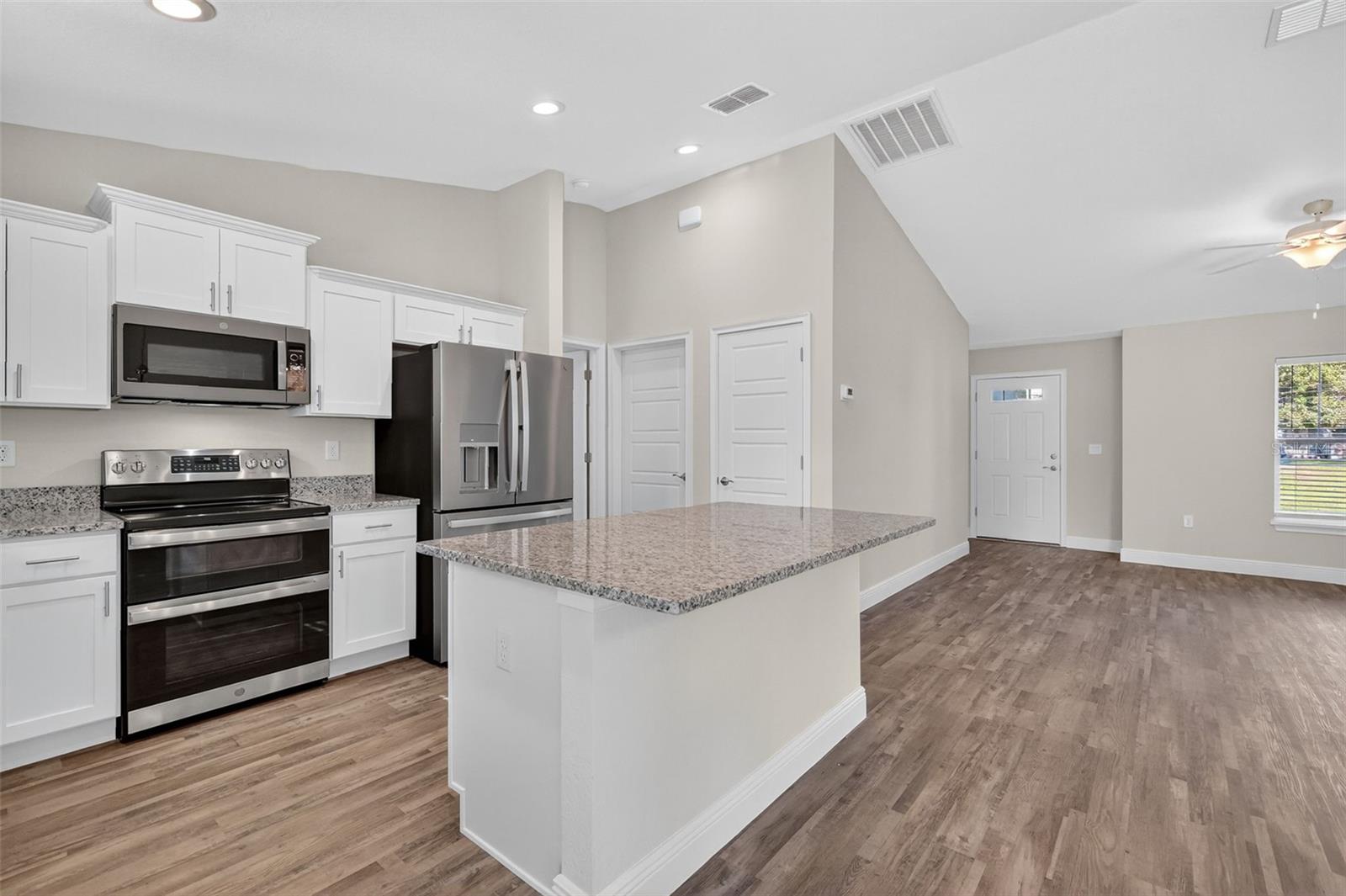 10 Juniper Loop, Ocala, FL 34480