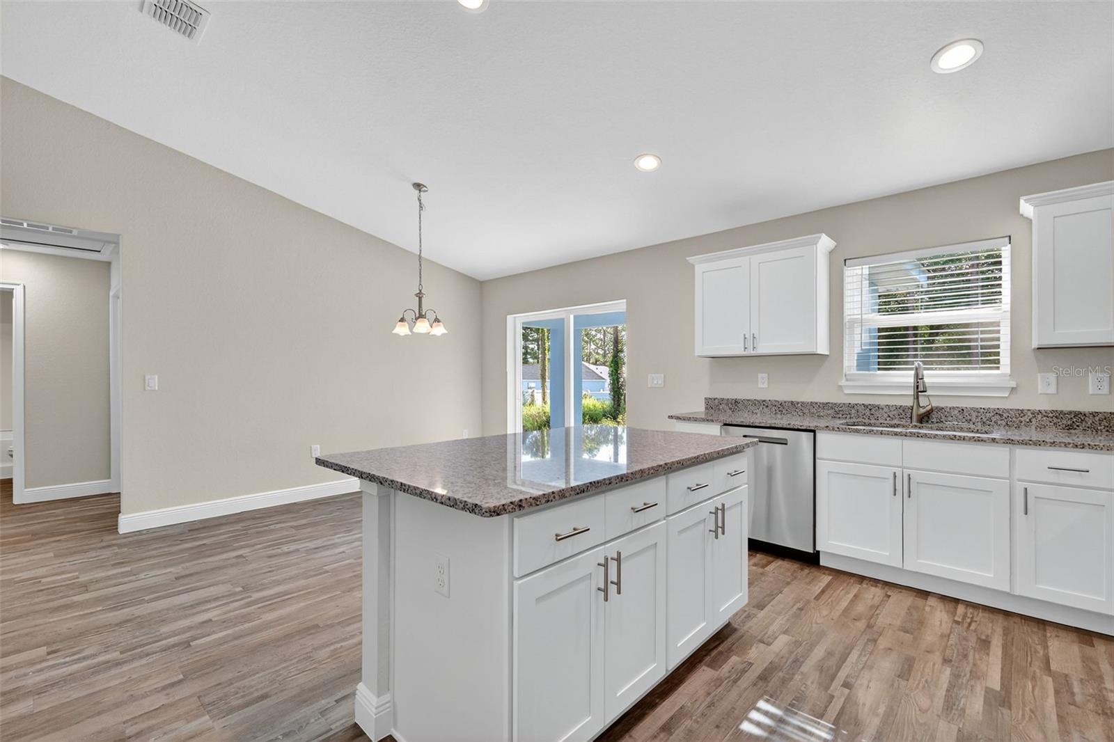 10 Juniper Loop, Ocala, FL 34480