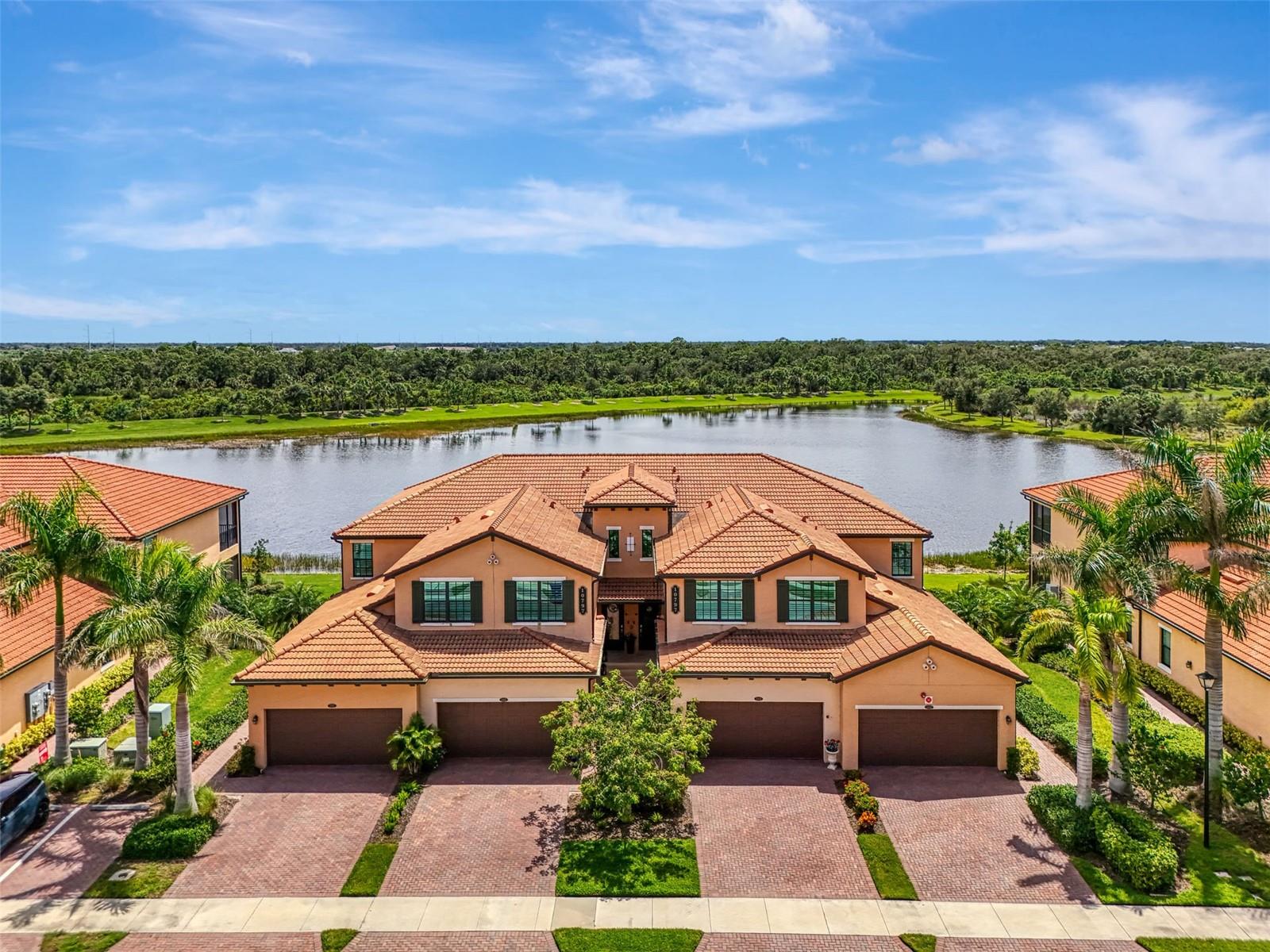 10797 Tarflower Unit 201, Venice, FL 34293