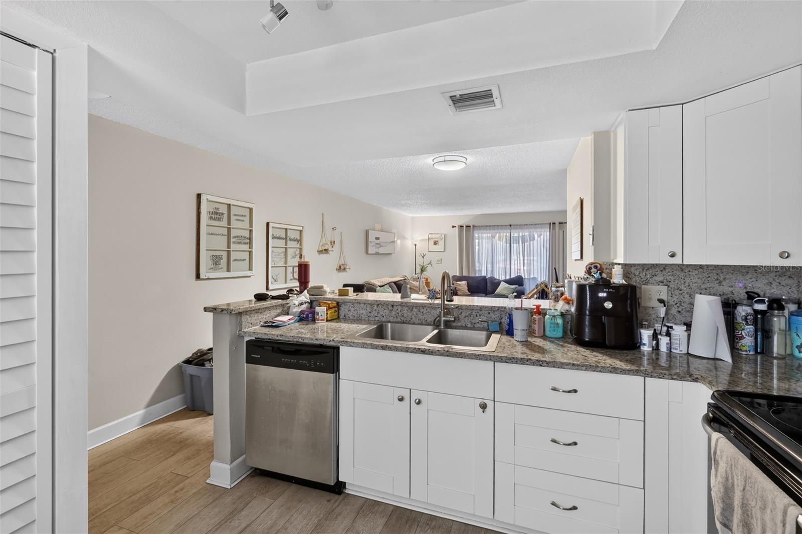 2650 Countryside Unit B104, Clearwater, FL 33761