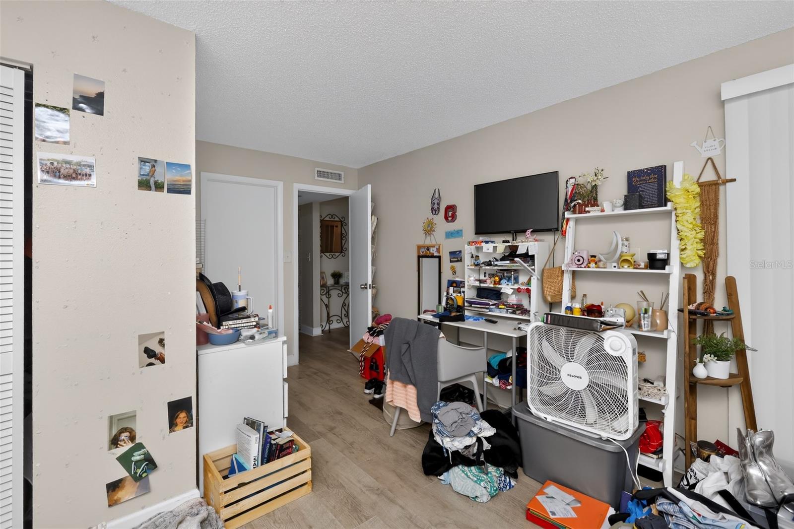 2650 Countryside Unit B104, Clearwater, FL 33761