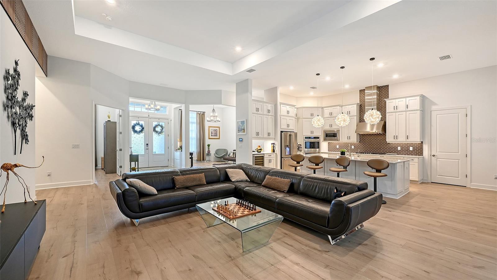 9483 Tequila Sunrise, Sarasota, FL 34241
