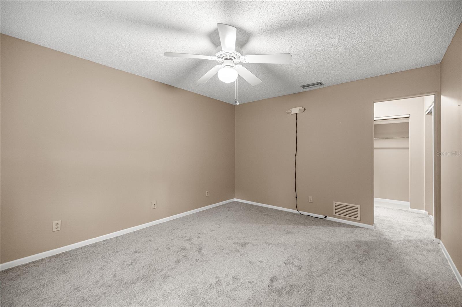 2052 37th Court, Ocala, FL 34471