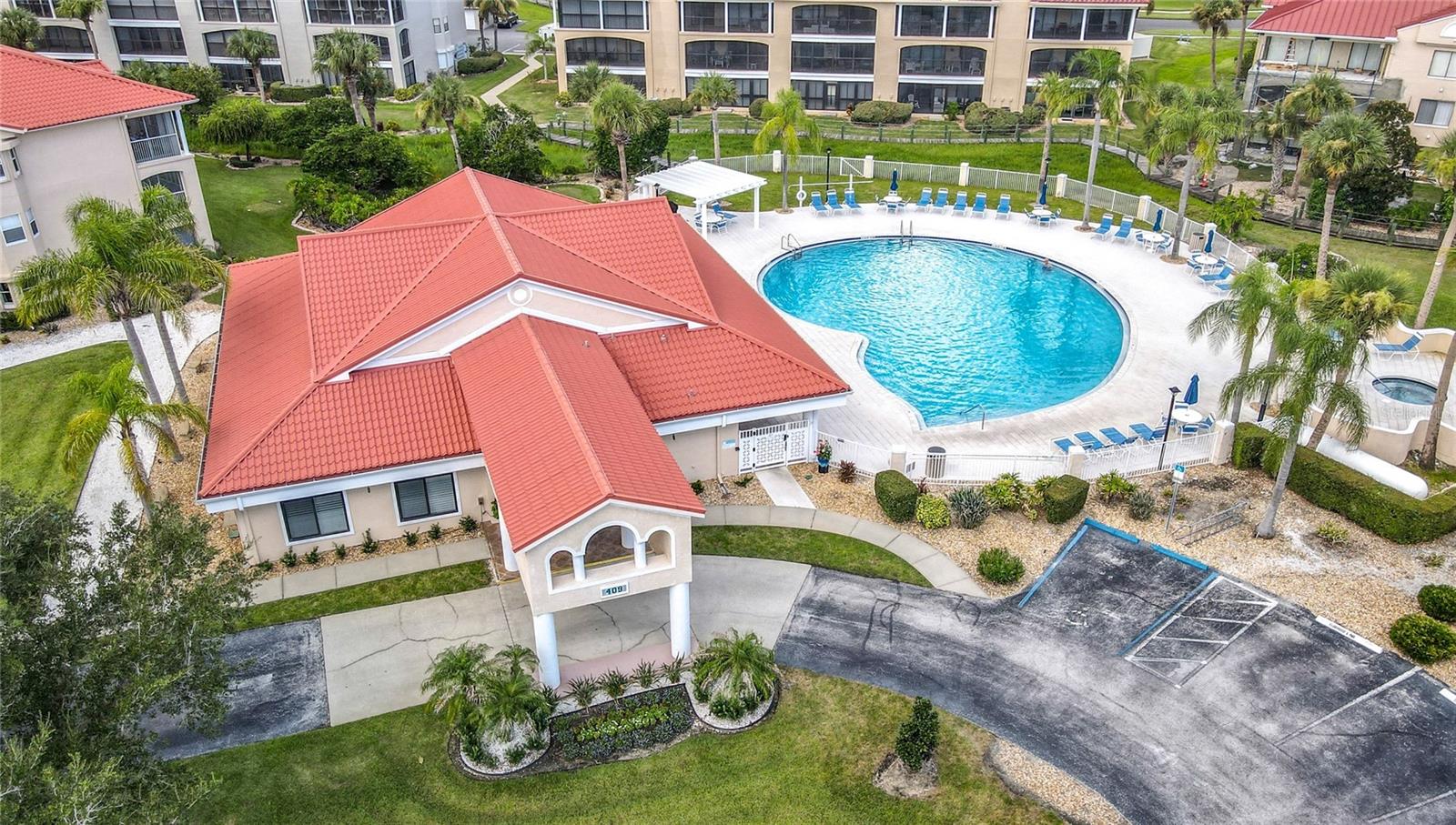 404 Bouchelle Unit 203, New Smyrna Beach, FL 32169