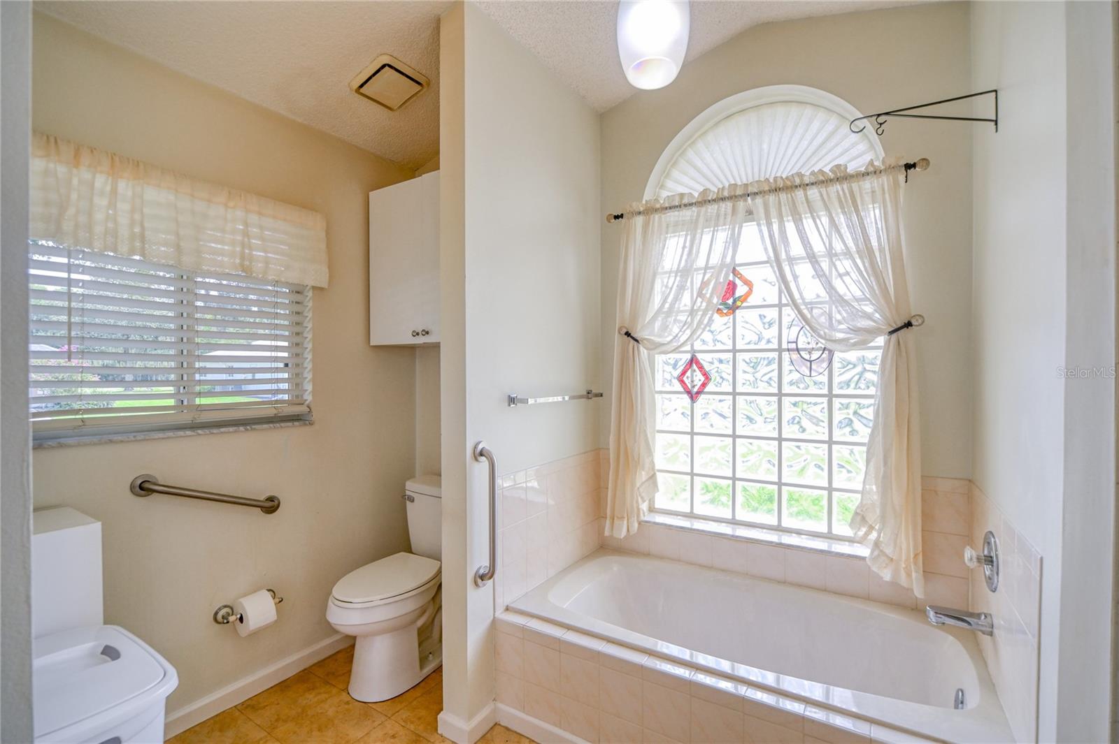 5021 20th, Ocala, FL 34482