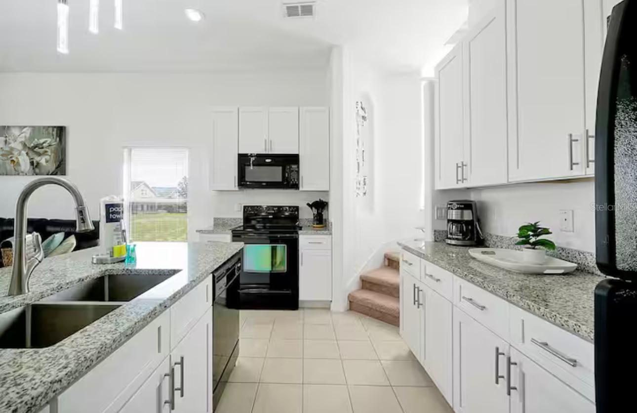 559 Cadiz, Davenport, FL 33837