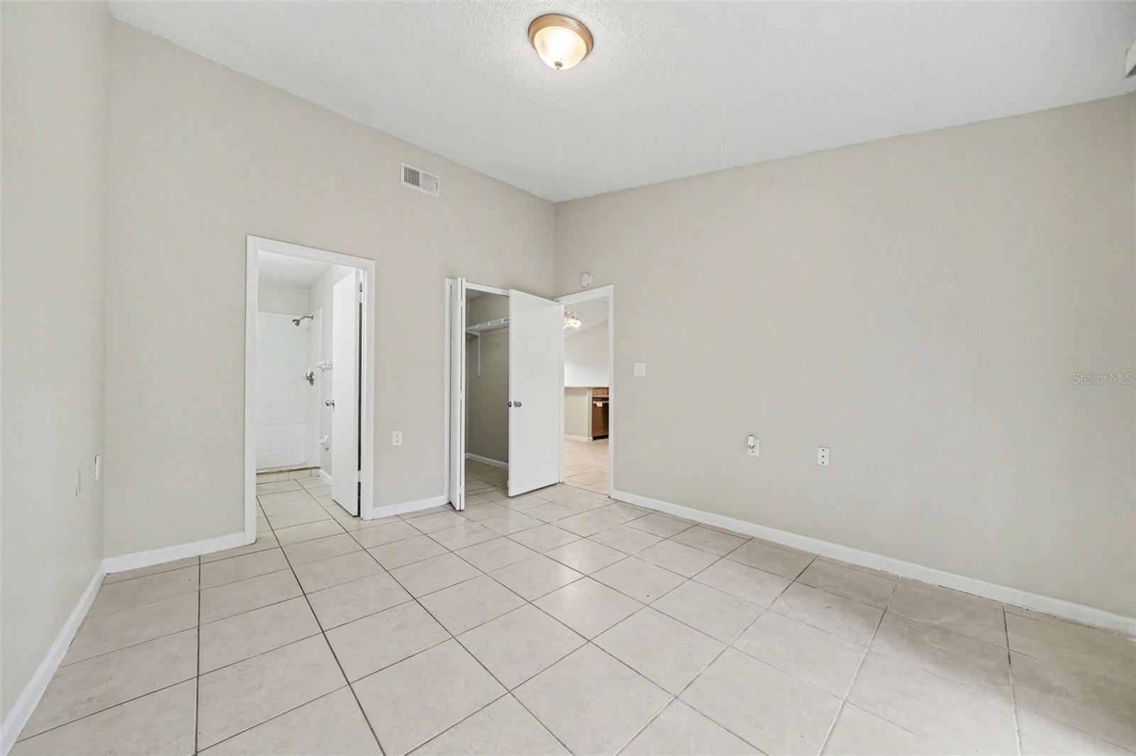 1034 Clovercrest, Orlando, FL 32811