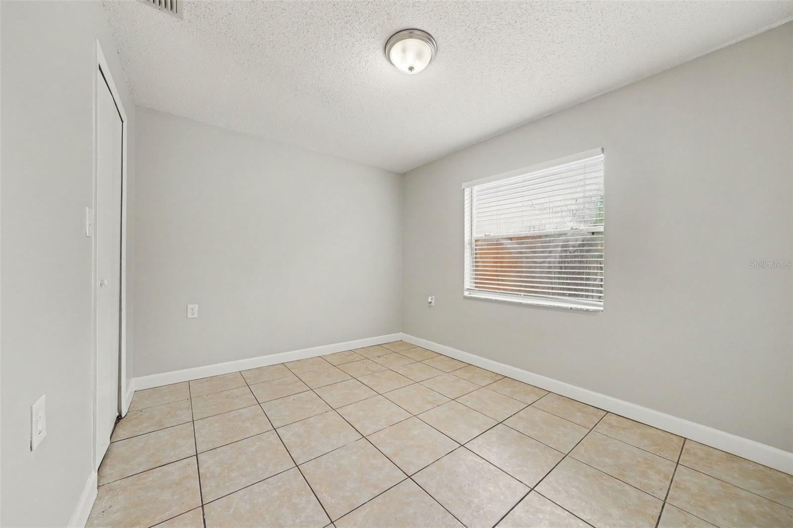 1034 Clovercrest, Orlando, FL 32811