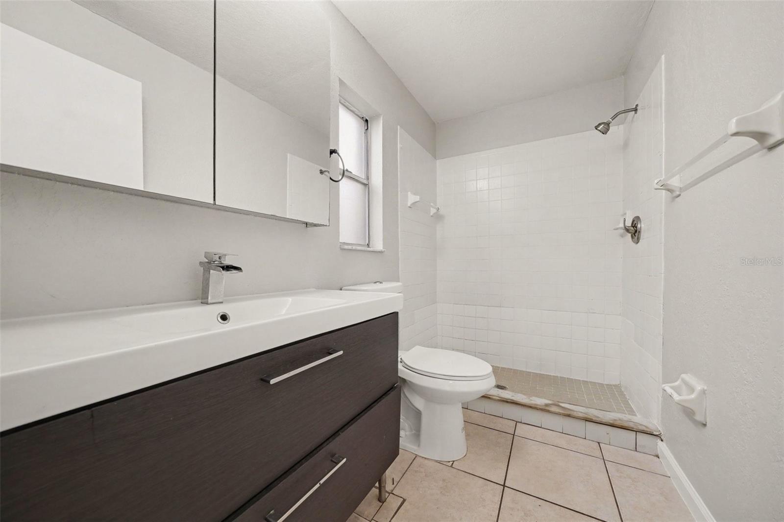 1034 Clovercrest, Orlando, FL 32811