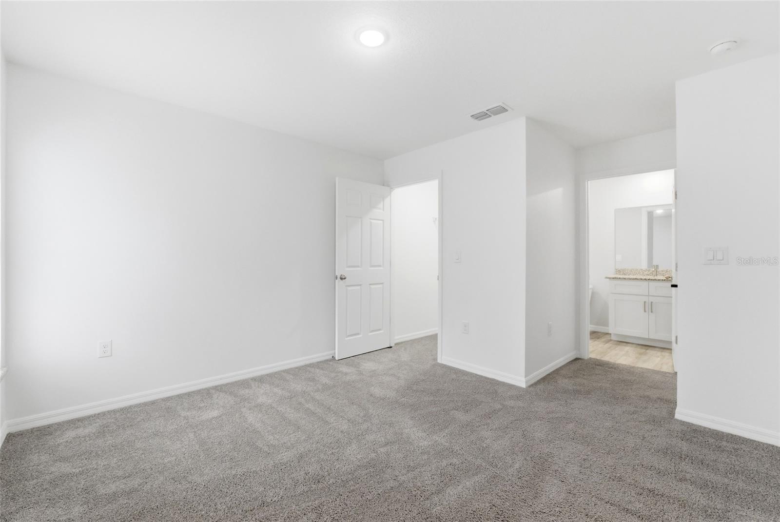 302 Avenue P NW, Winter Haven, FL 33881