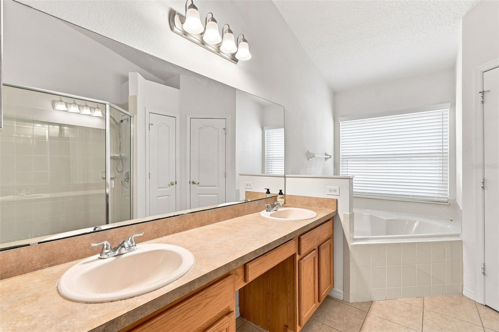 1151 Beech Grove, Orlando, FL 32828