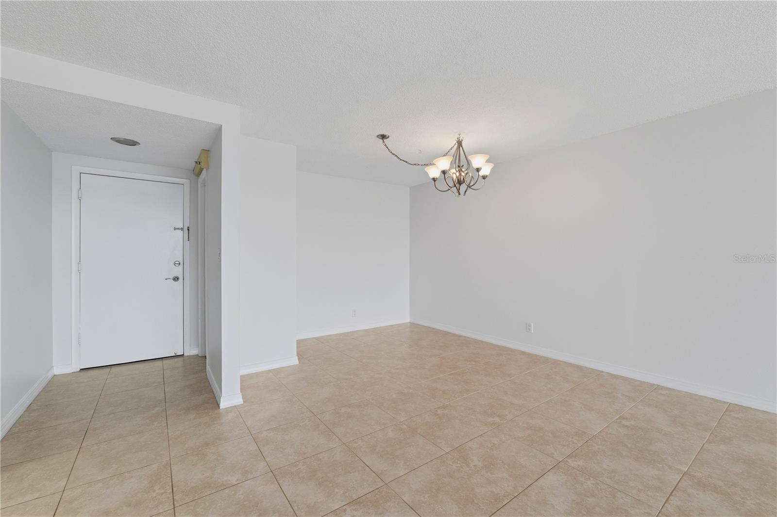 675 Gulfview Unit 206, Clearwater Beach, FL 33767