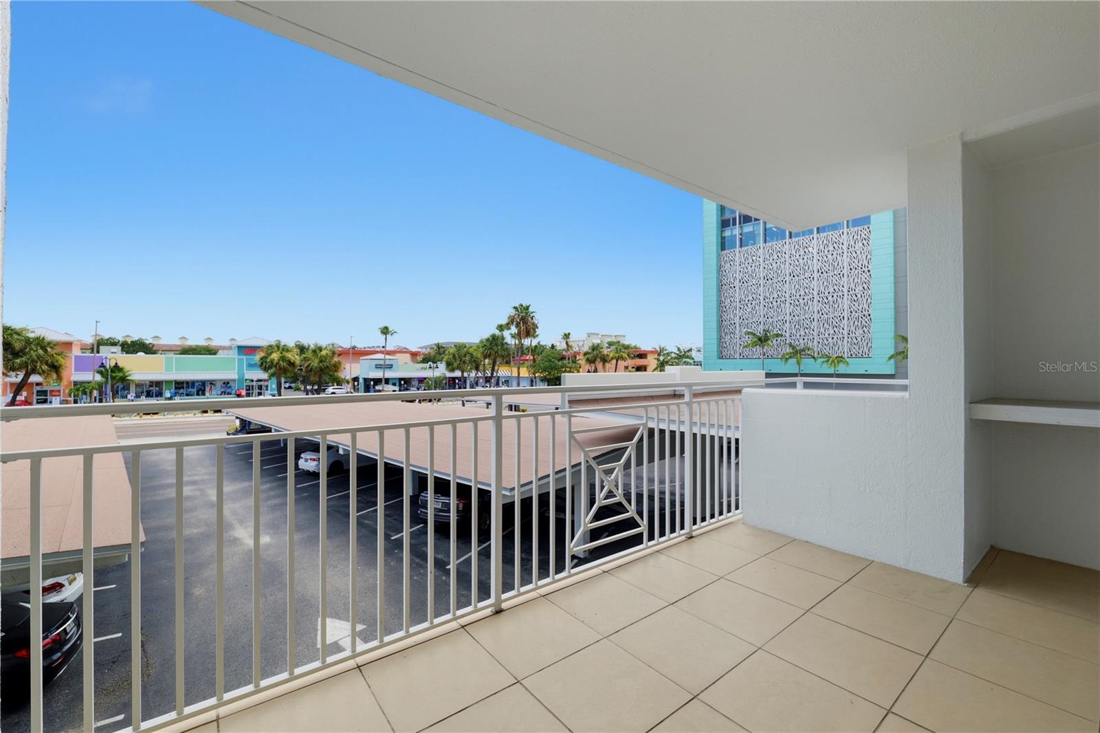 675 Gulfview Unit 206, Clearwater Beach, FL 33767