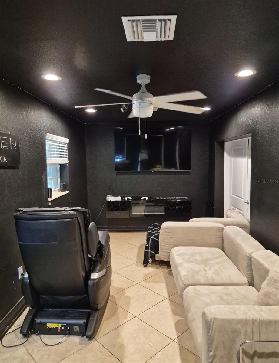 4856 Archie, Fort Myers, FL 33905