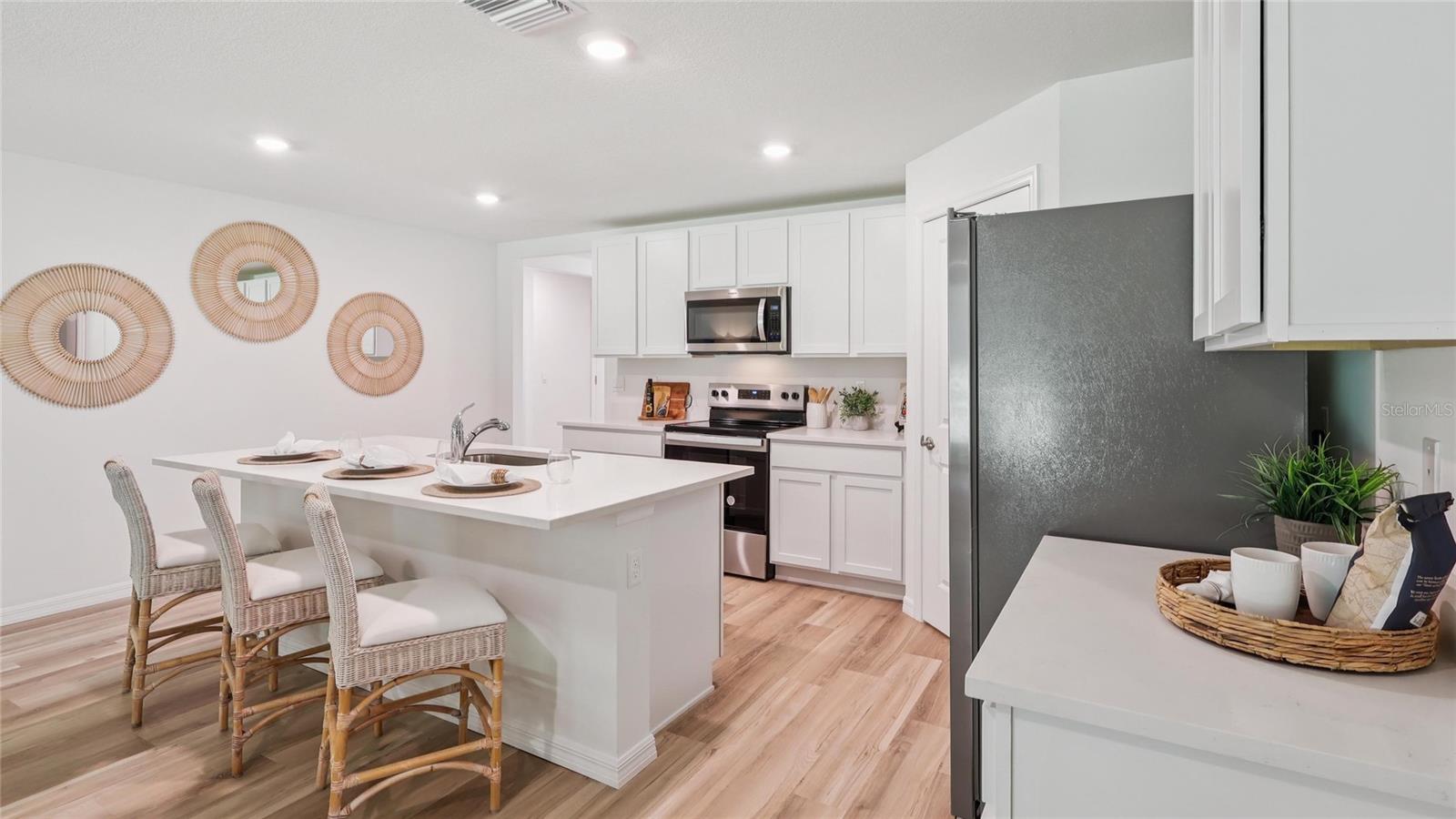 1093 243rd, Newberry, FL 32669
