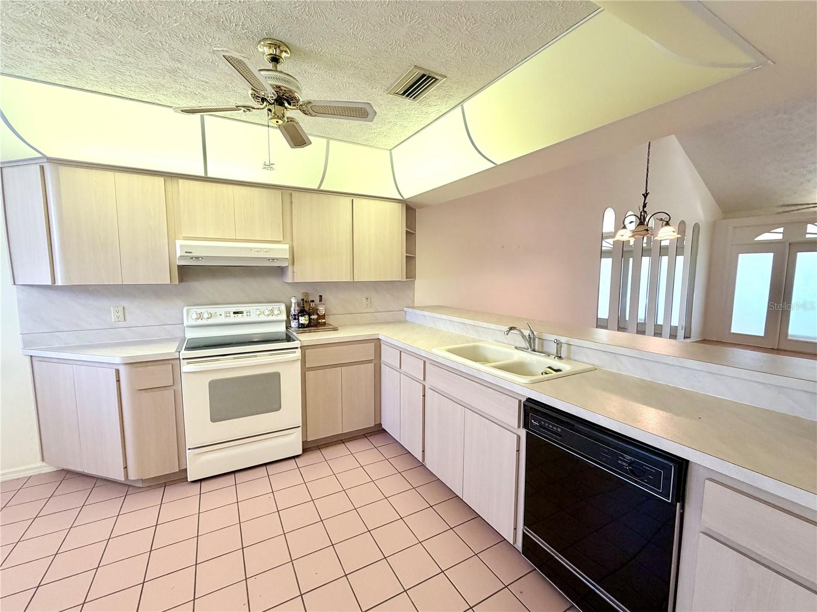 706 Moray, Inverness, FL 34453