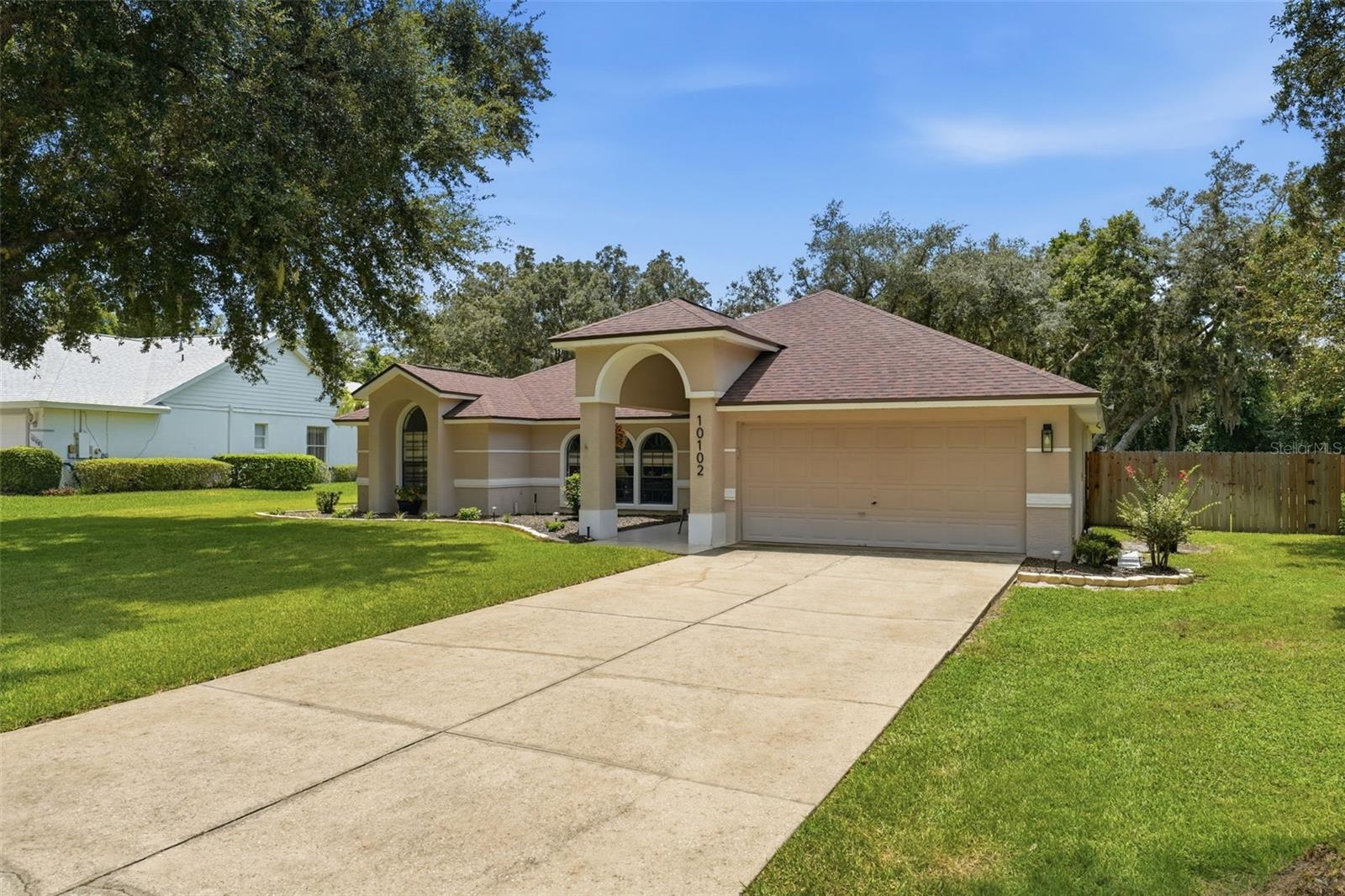 10102 Silver Bluff, Leesburg, FL 34788