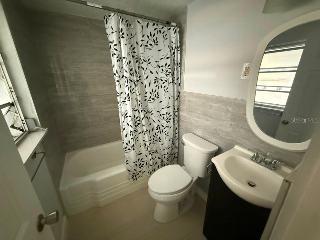 1220 12th, Palmetto, FL 34221