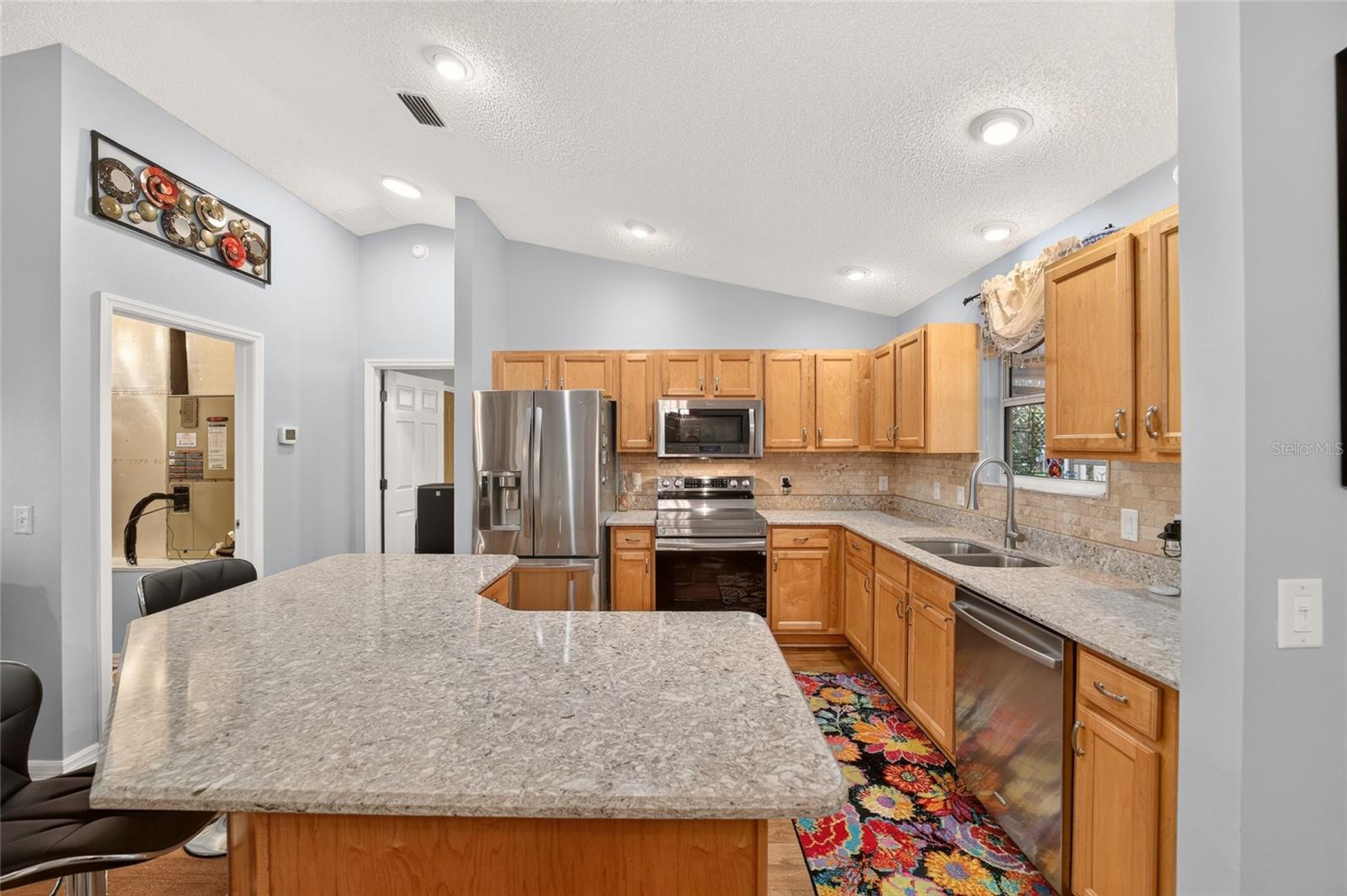 1563 Hollyberry, The Villages, FL 32162