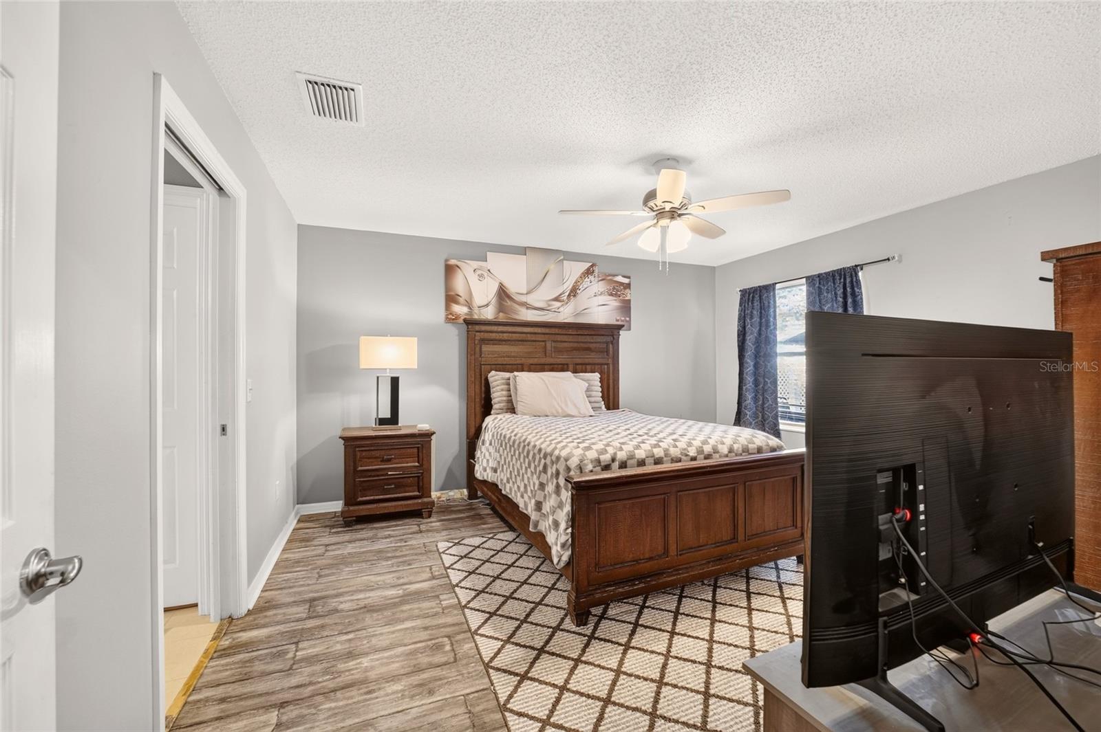 1563 Hollyberry, The Villages, FL 32162