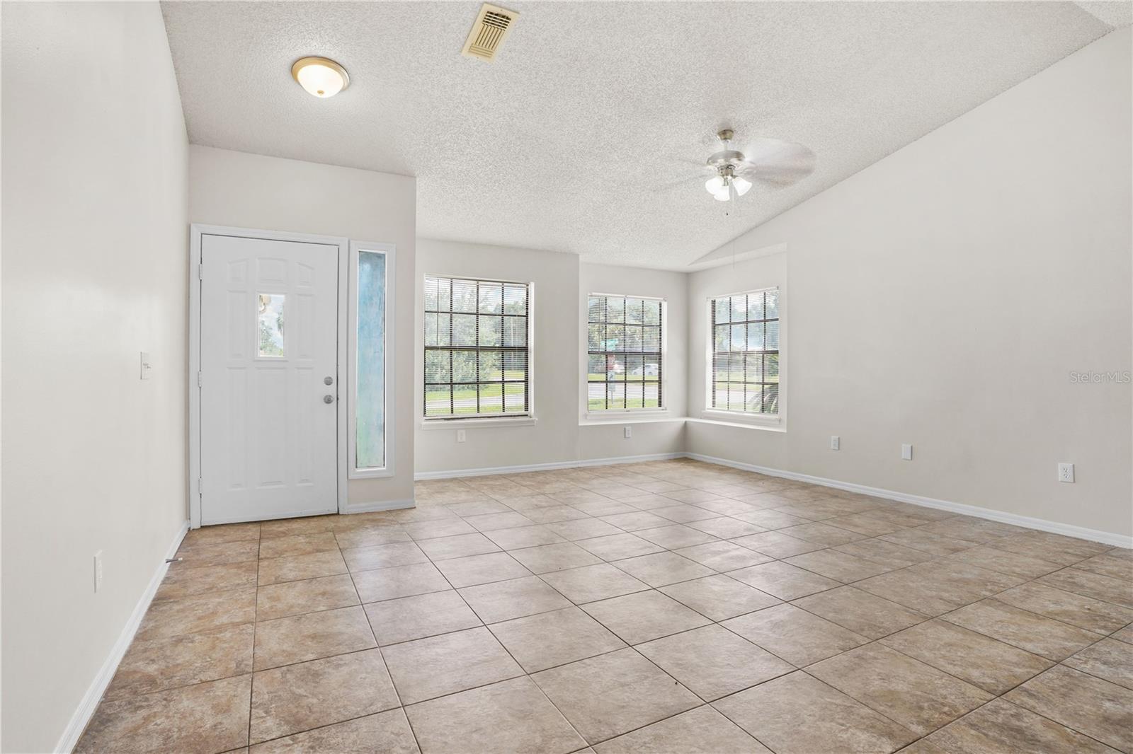 3491 Monument, Deltona, FL 32738